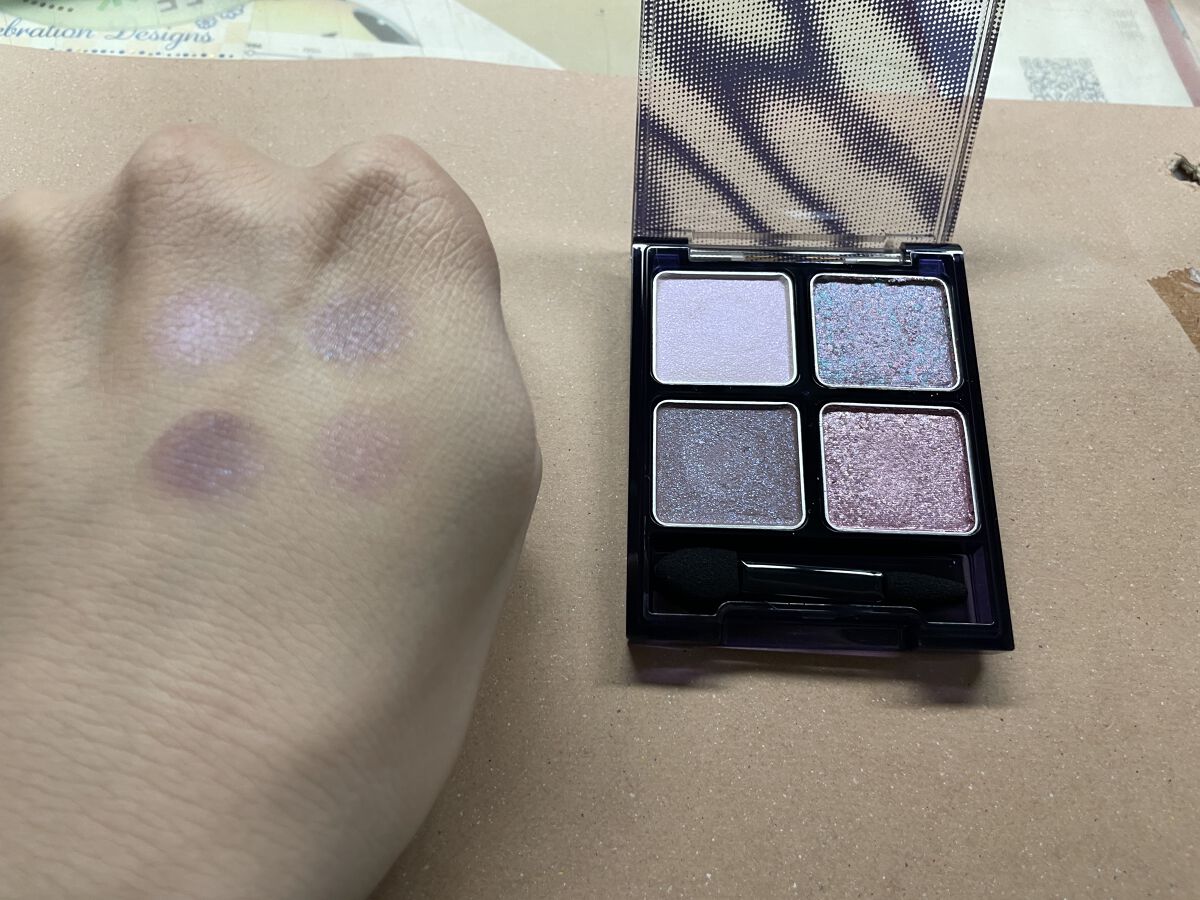 ビーチバカンスグリッターパレット/KATE/アイシャドウパレットを使ったクチコミ（2枚目）