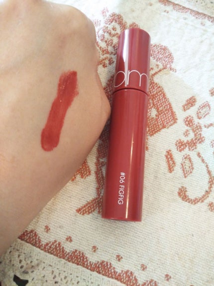 ジューシーラスティングティント/rom&nd/リップティントを使ったクチコミ(4枚目)