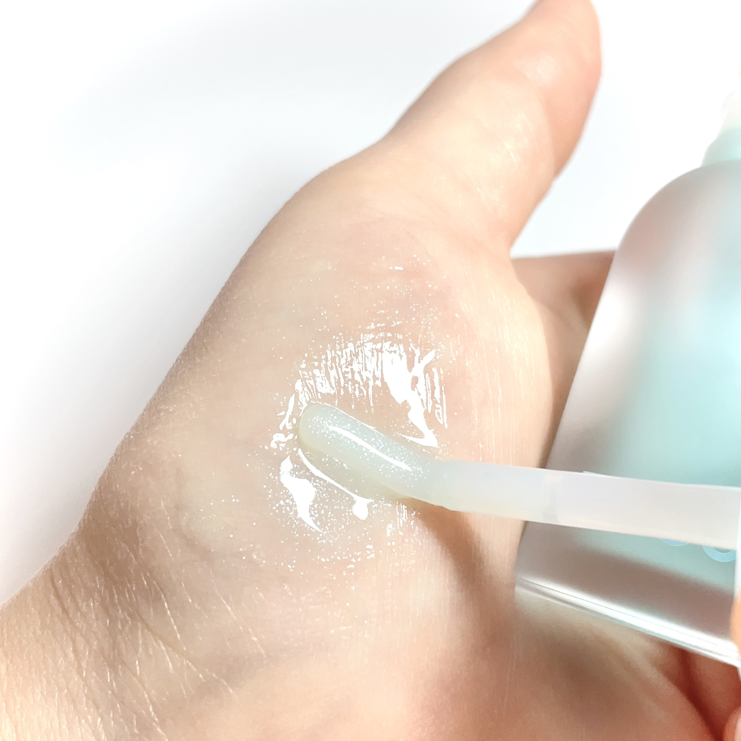 ジューシーベリープランピングリップオイル/TOCOBO/リップグロスを使ったクチコミ（3枚目）