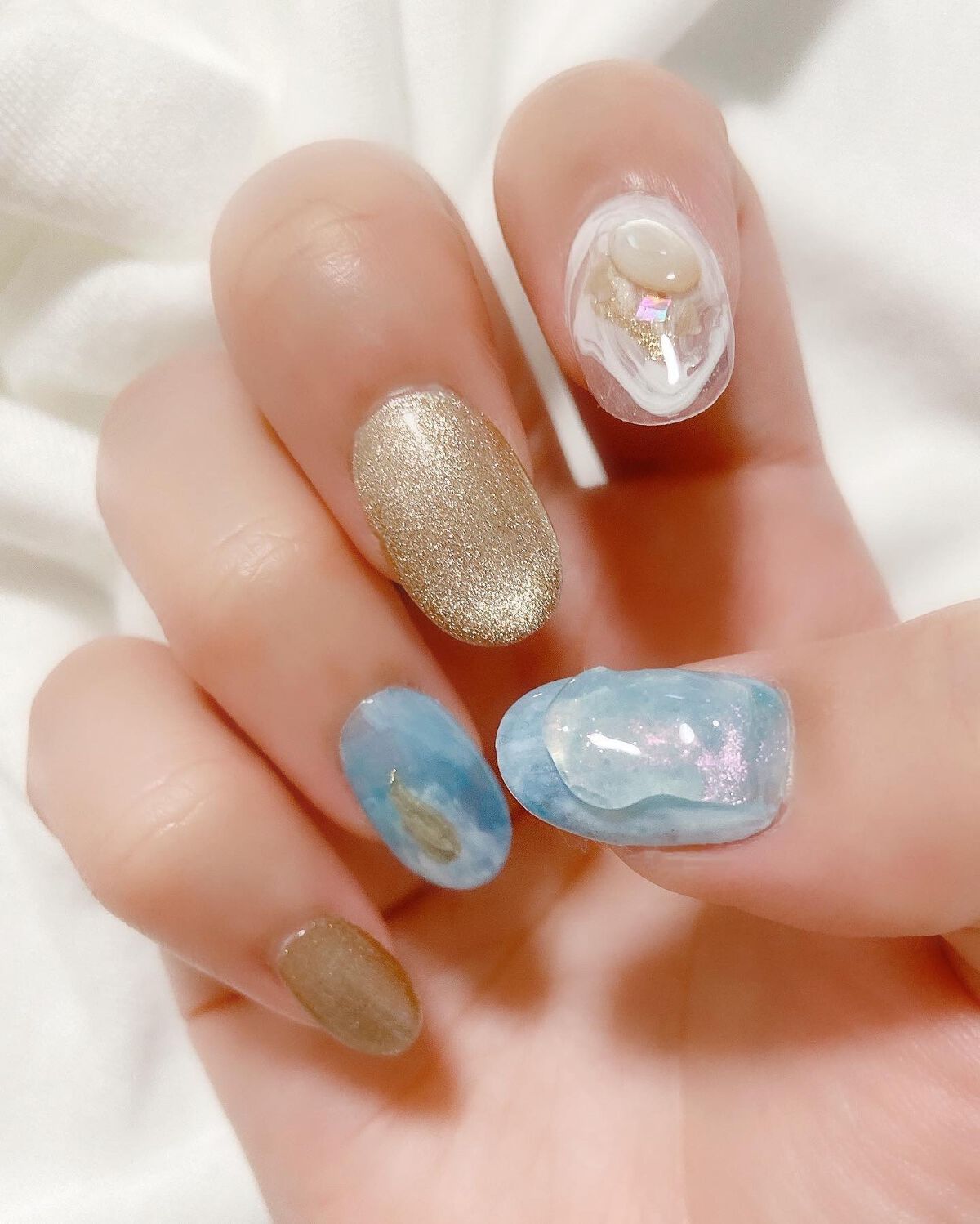 YᑌKᗩ on LIPS 「【プレゼント企画当選!】水中に太陽の光が差し込んだようなキラう..」(6枚目)