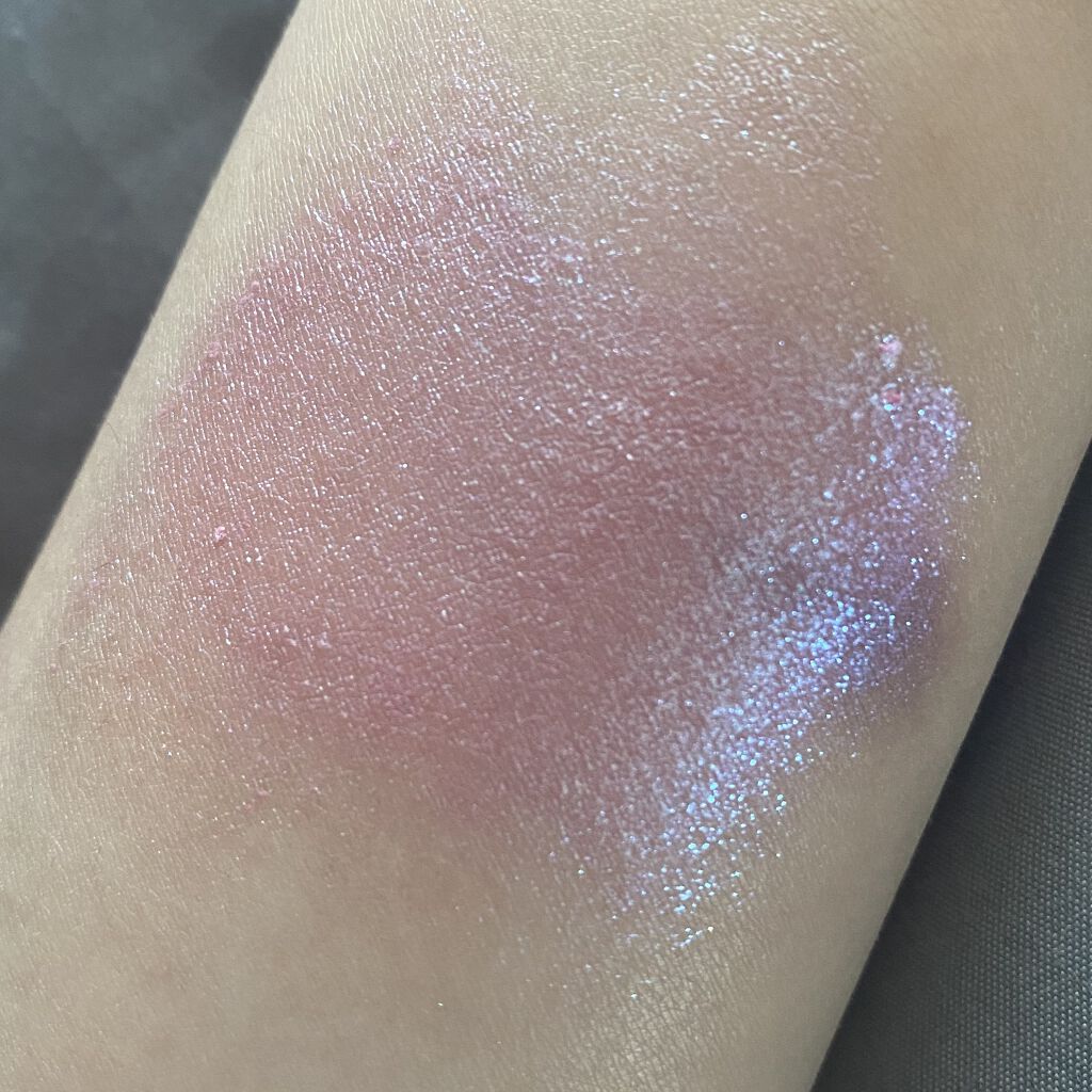 グリッター&グロウ リキッドアイシャドウ/stila/グリッターを使ったクチコミ（3枚目）