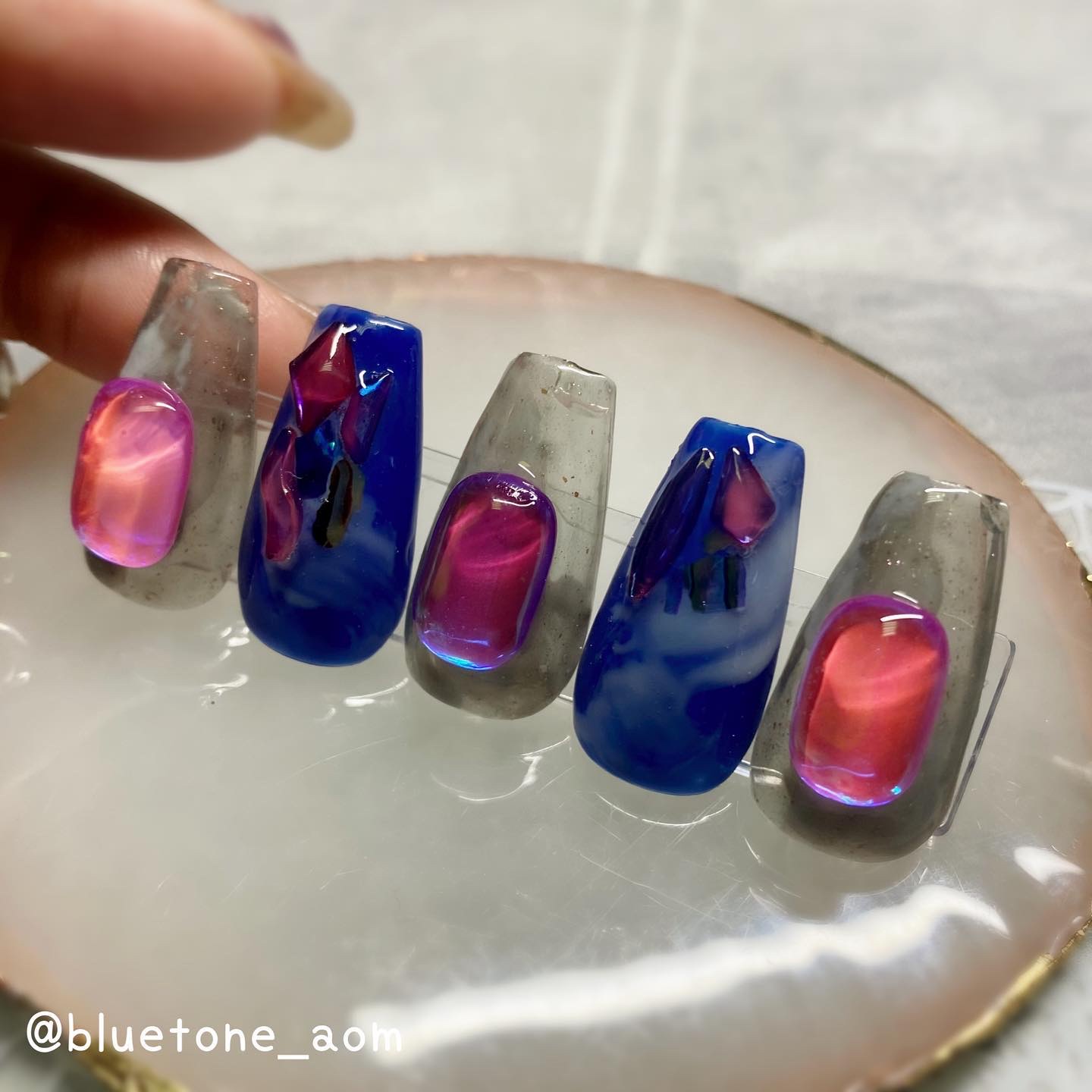 ジェルネイル（ライト対応）/セリア/ジェルネイルを使ったクチコミ（3枚目）