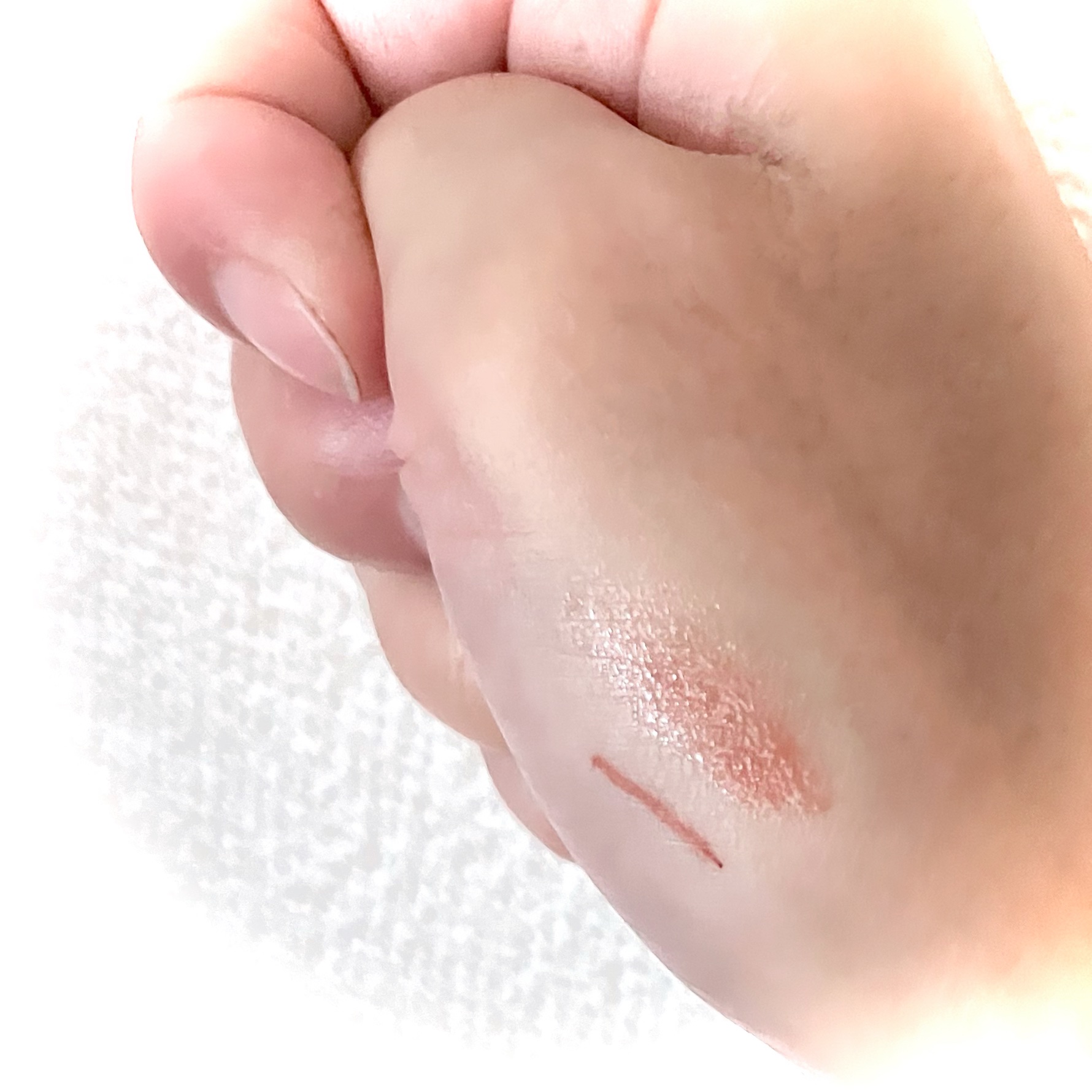 トーンアップ UV モイスト/マナラ/日焼け止めクリームを使ったクチコミ（3枚目）