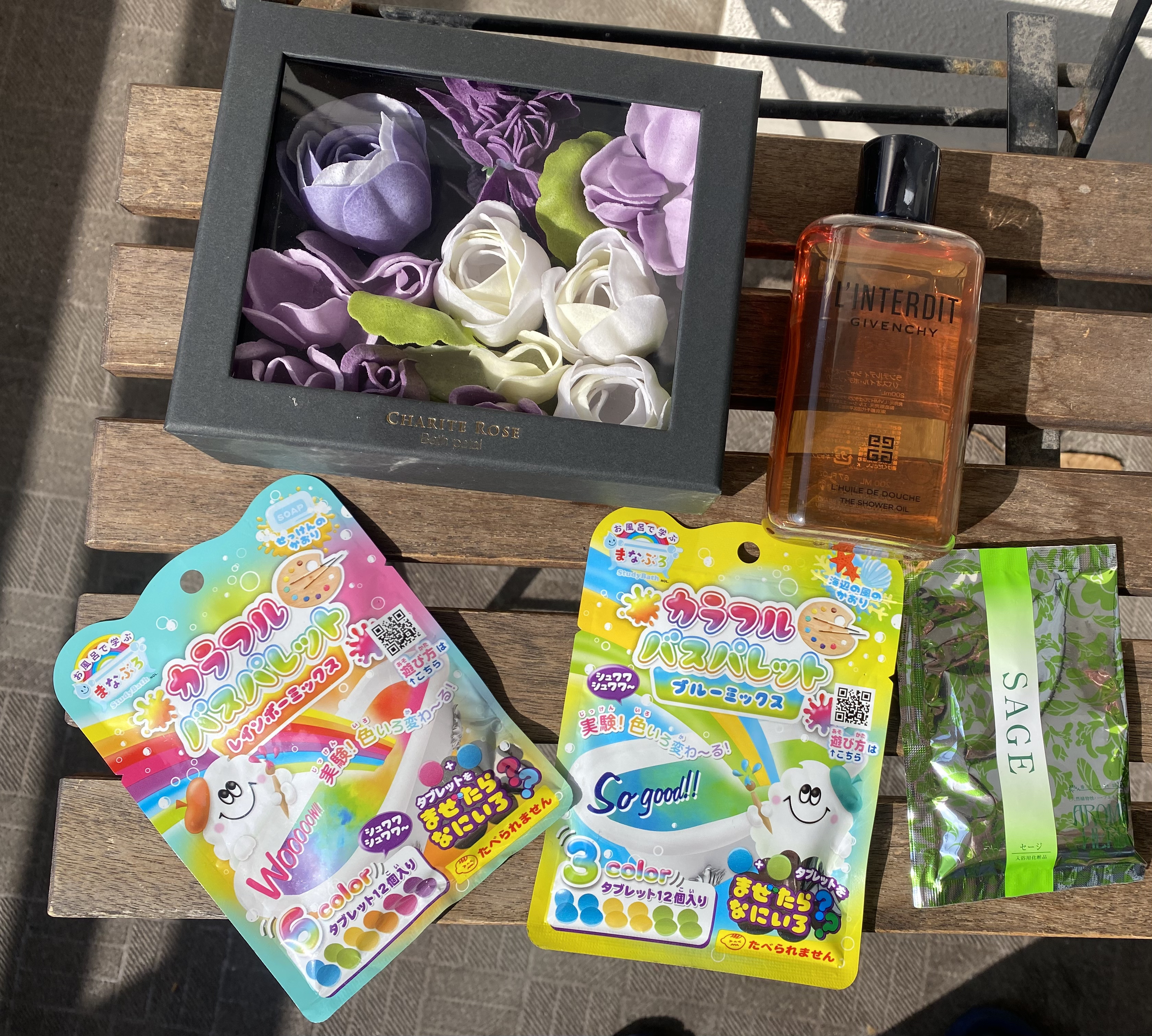 カラフル バスパレット レインボーミックス/まなぶろ/炭酸系入浴剤を使ったクチコミ（1枚目）