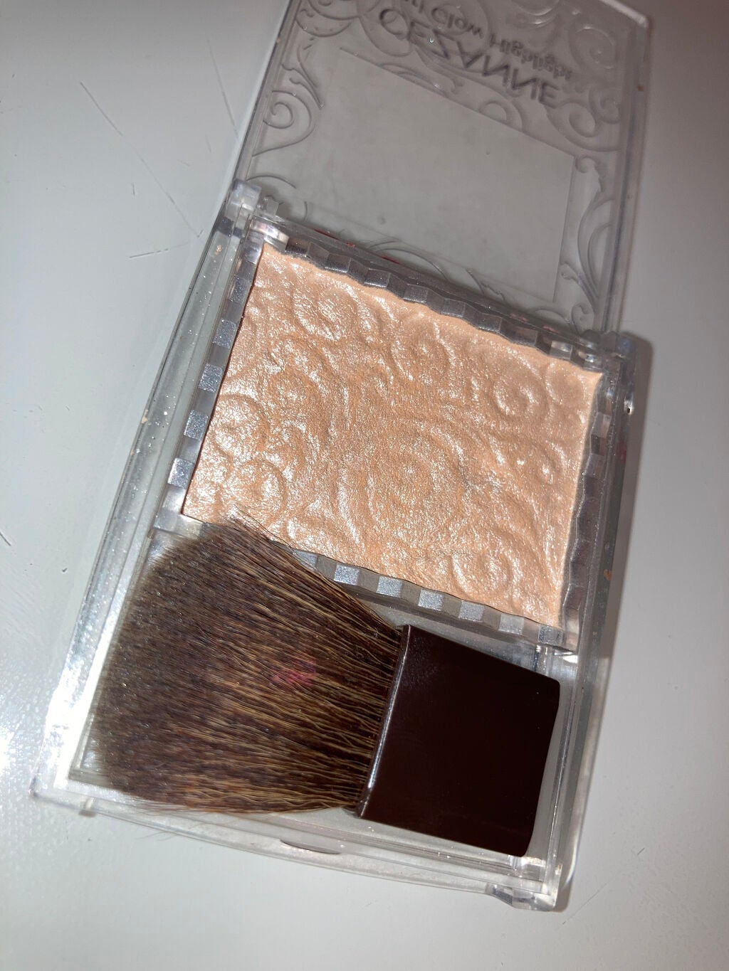 パールグロウハイライト/CEZANNE/パウダーハイライトを使ったクチコミ(5枚目)