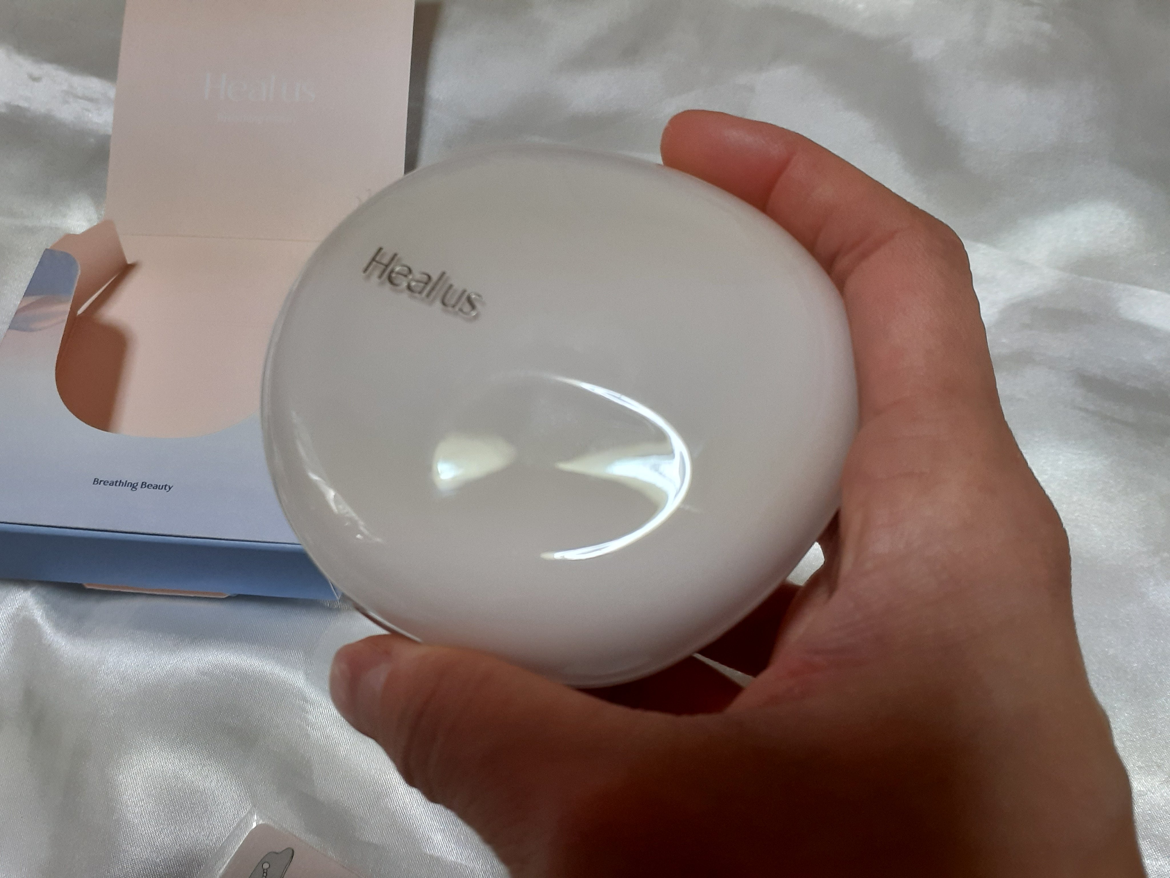 ブリージンググロークッション 23号/Healus/クッションファンデーションを使ったクチコミ（2枚目）