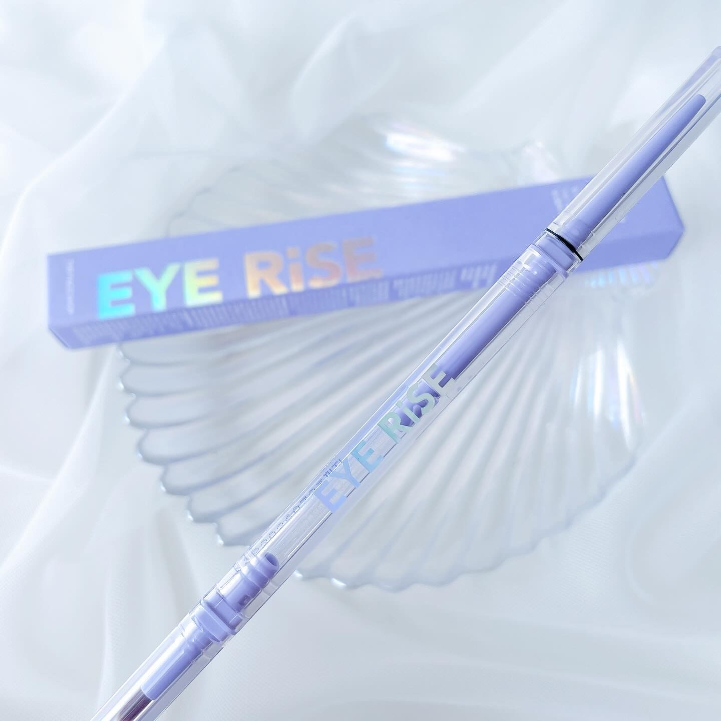 アイライズ 陰影ライナー/THE FACE SHOP/ペンシルアイライナーを使ったクチコミ（2枚目）