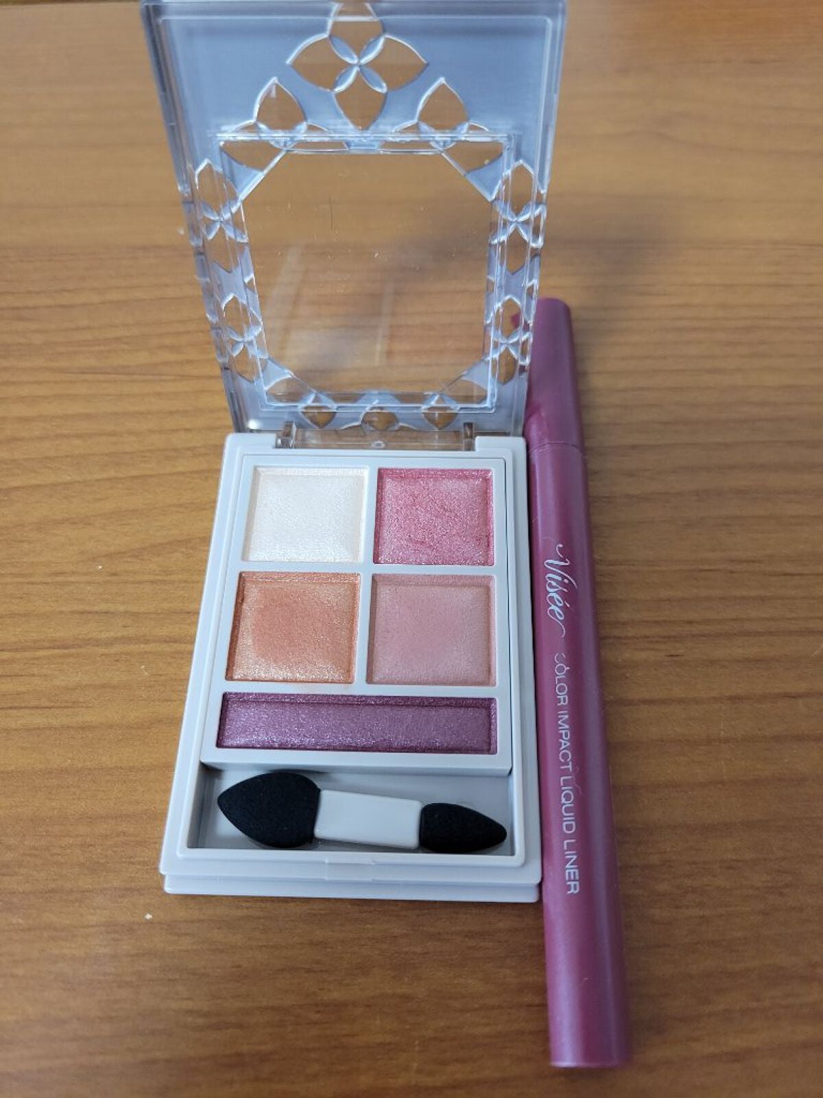 カラーインパクト リキッドライナー/Visée/リキッドアイライナーを使ったクチコミ(1枚目)