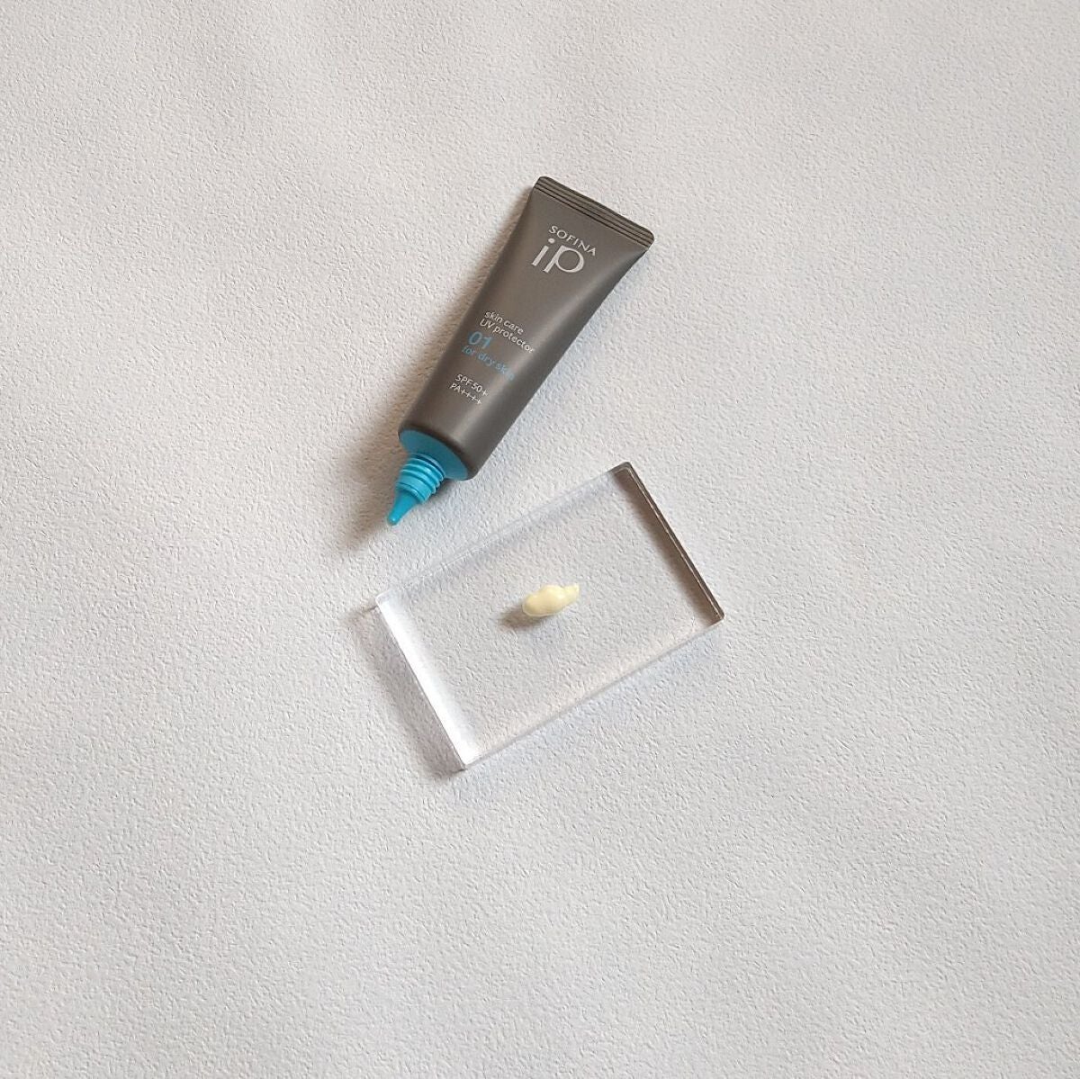 ソフィーナ iP スキンケアUV 01乾燥しがちな肌環境 SPF50+ PA++++/SOFINA iP/日焼け止めクリームを使ったクチコミ(4枚目)