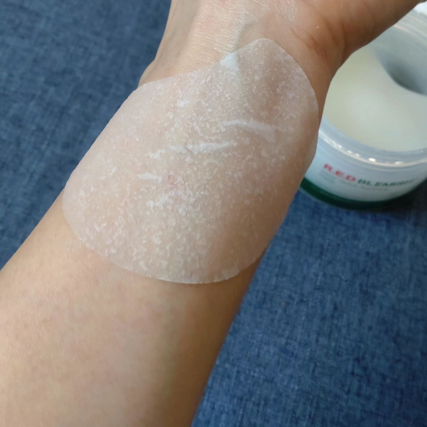 レッドブレミッシュクリアクイックスージングパック/Dr.G/拭き取り化粧水を使ったクチコミ(5枚目)