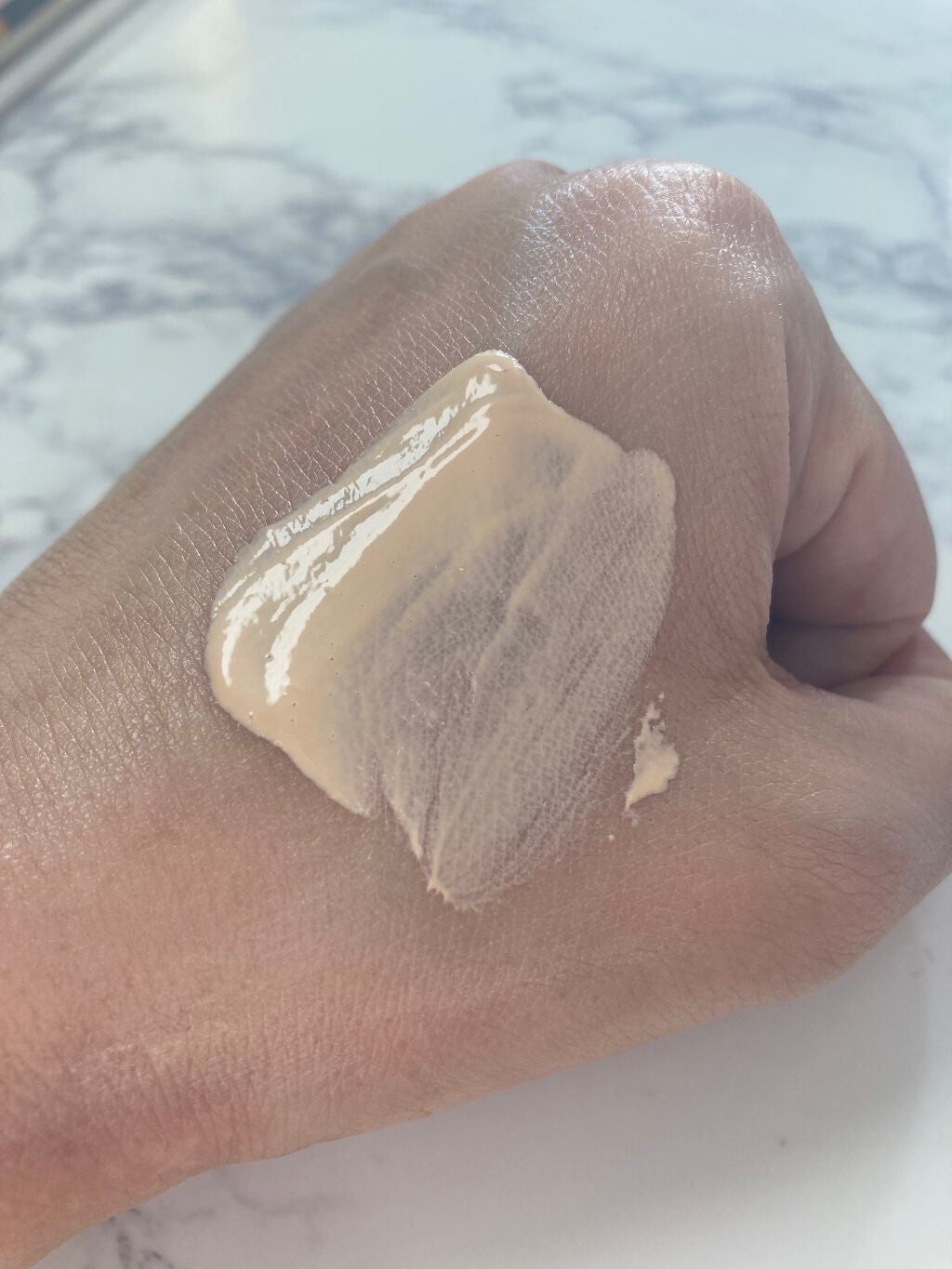 ミネラルインナートリートメントベース/エトヴォス/化粧下地を使ったクチコミ(4枚目)