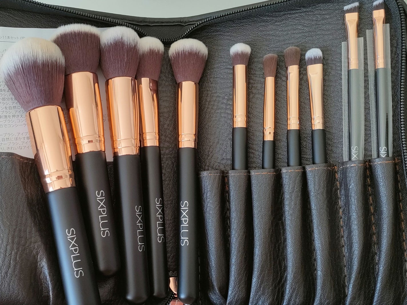 貴族のゴールド メイクブラシ11本セット 化粧ポーチ付き/SIXPLUS/メイクブラシを使ったクチコミ(2枚目)