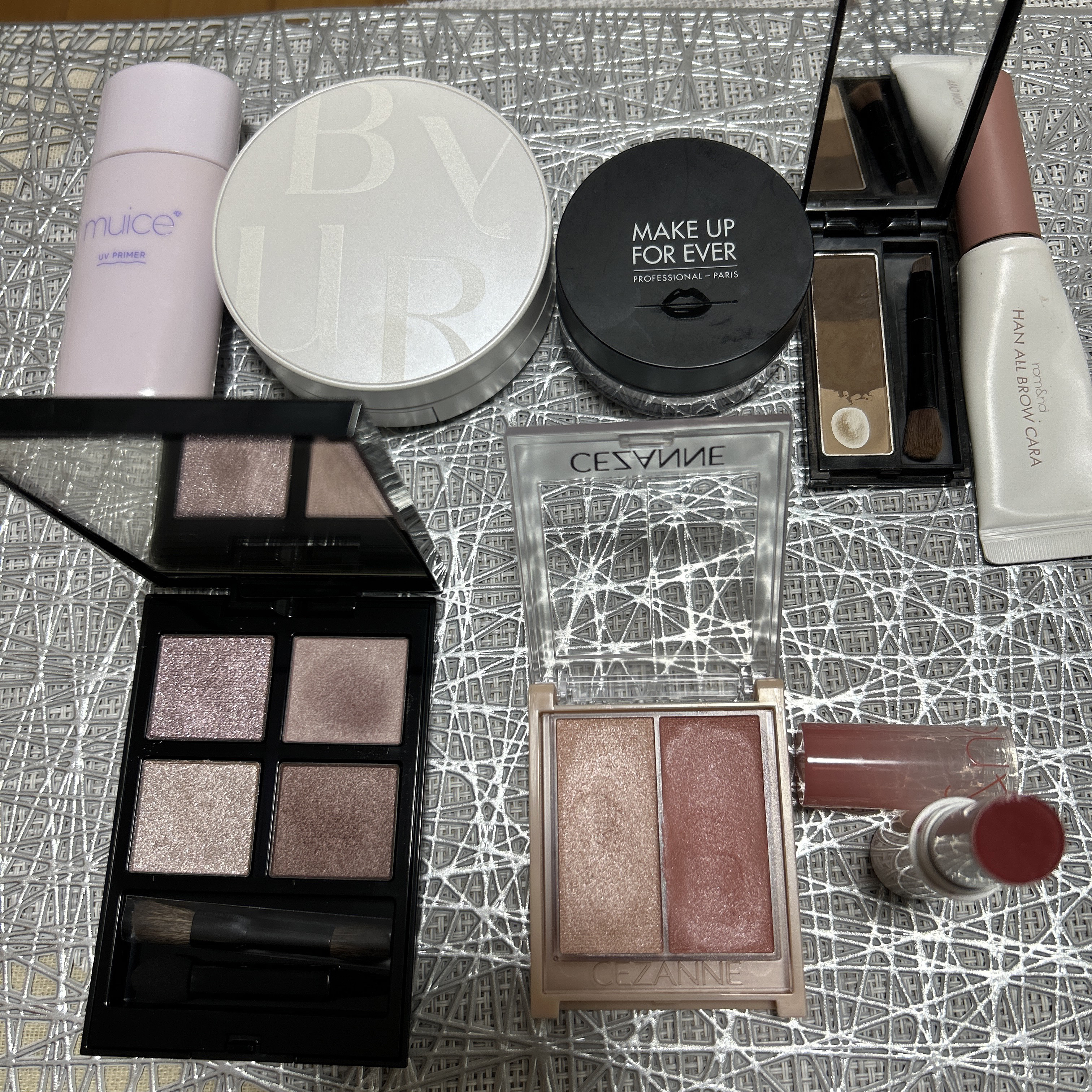 セラムフィット フルカバー グロークッション 23 サンド/ByUR/クッションファンデーションを使ったクチコミ（2枚目）