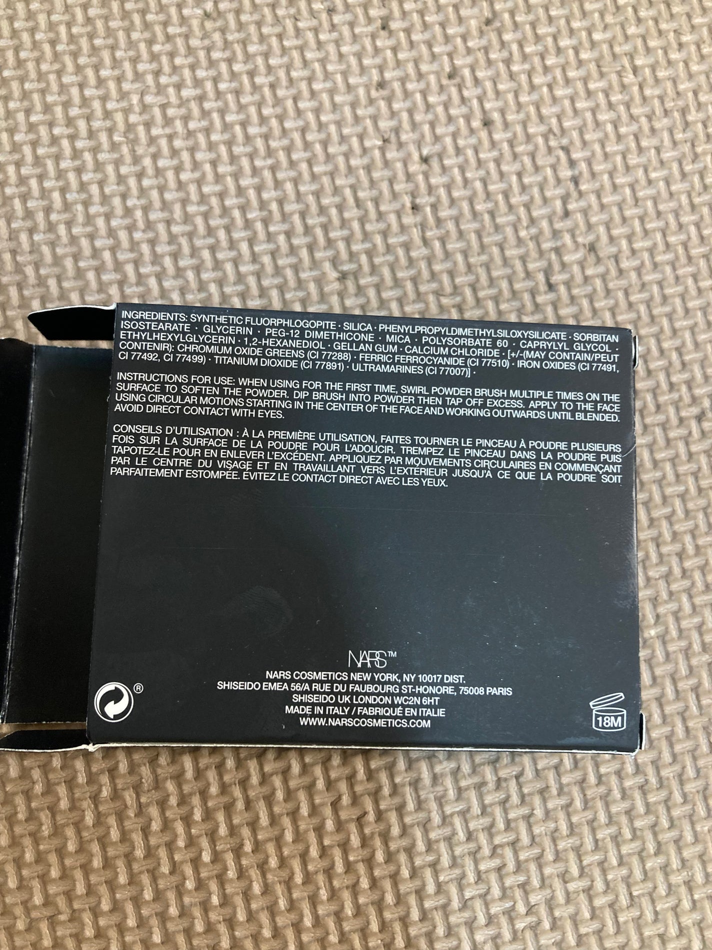 ライトリフレクティング プリズマティックパウダー/NARS/プレストパウダーを使ったクチコミ(2枚目)