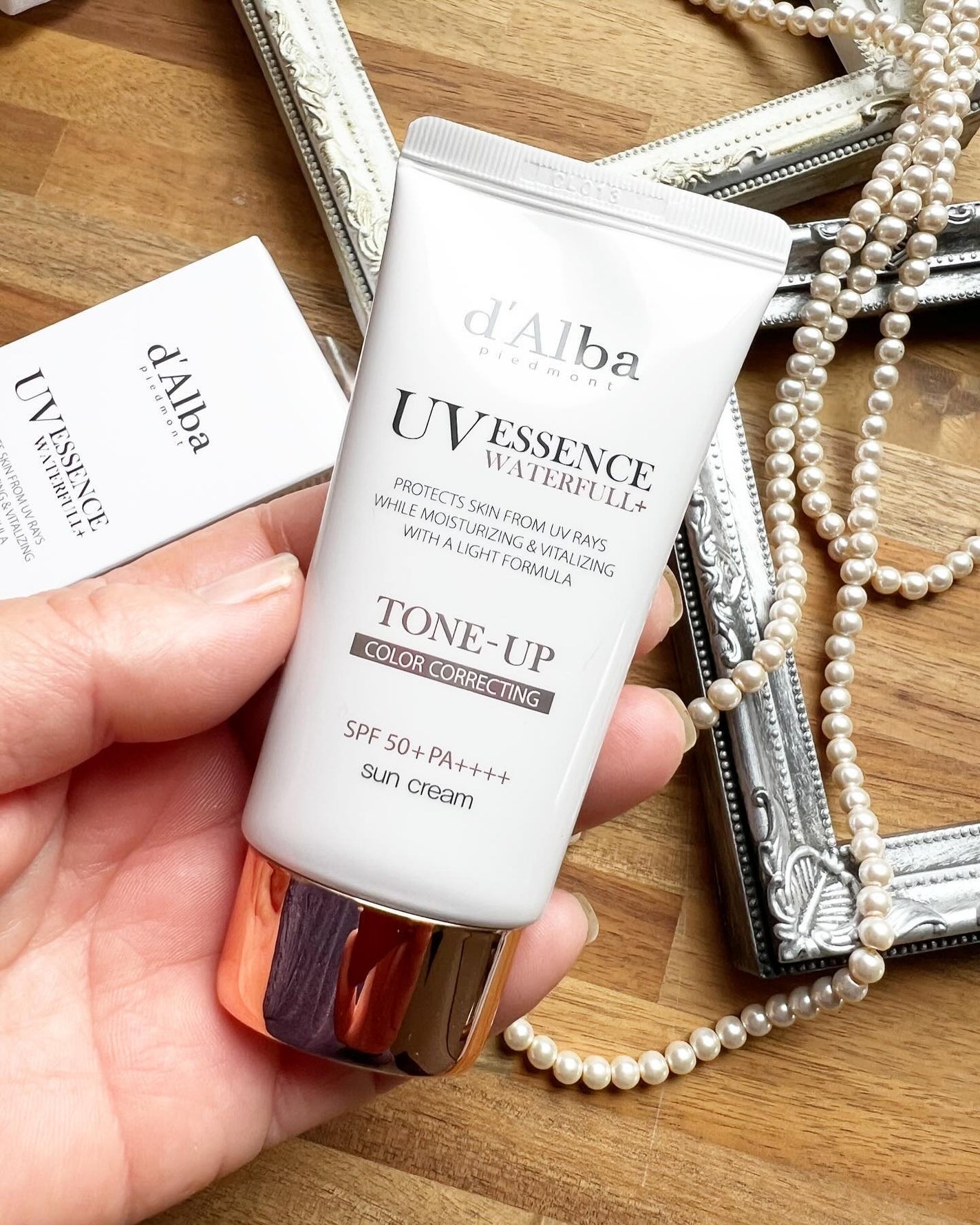 ミスクレオ on LIPS 「韓国でも大人気の韓国発スキンケアコスメのd'Alba(ダルバ)..」(3枚目)