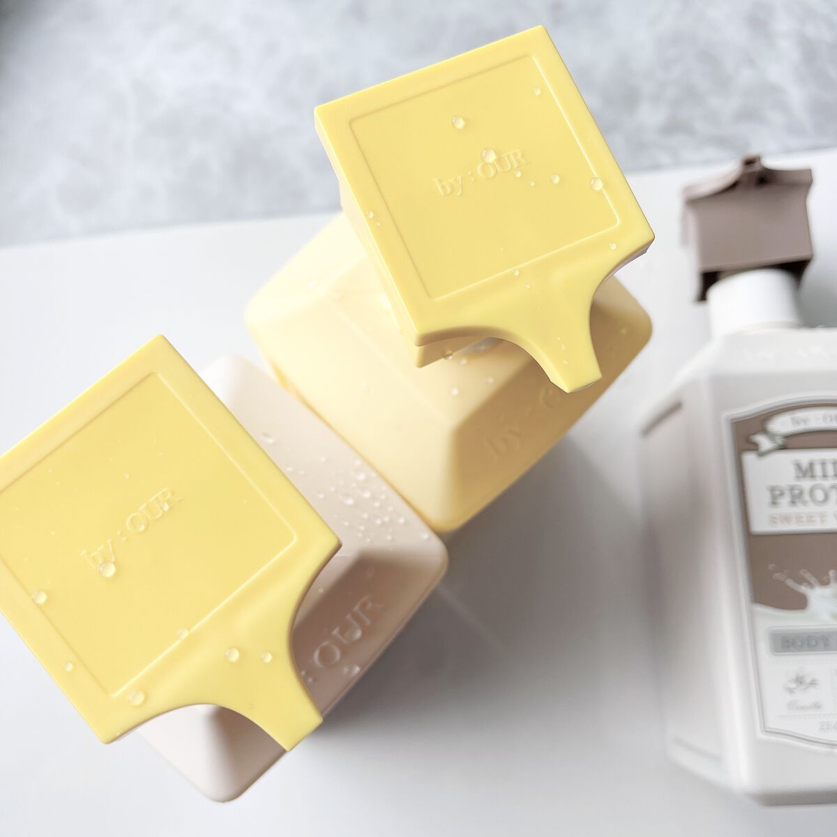 ミルクプロテイン ボディクレンザー スイートバニラ/by : OUR/ボディソープを使ったクチコミ（2枚目）