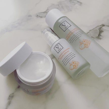 シャイニーパンプキンヴィーガン クリーム 50g/FAU/フェイスクリームを使ったクチコミ(5枚目)