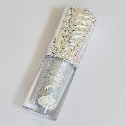 フラワーノーズ スワンバレエシリーズ リキッドアイシャドウ/FlowerKnows/リキッドアイシャドウを使ったクチコミ(2枚目)