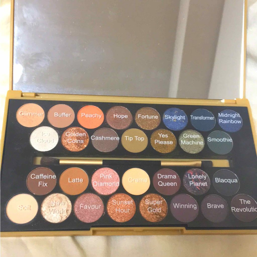 30アイシャドウパレット フォーチュンフェイバーズ ザブレイブ/MAKEUP REVOLUTION/アイシャドウパレットを使ったクチコミ（2枚目）