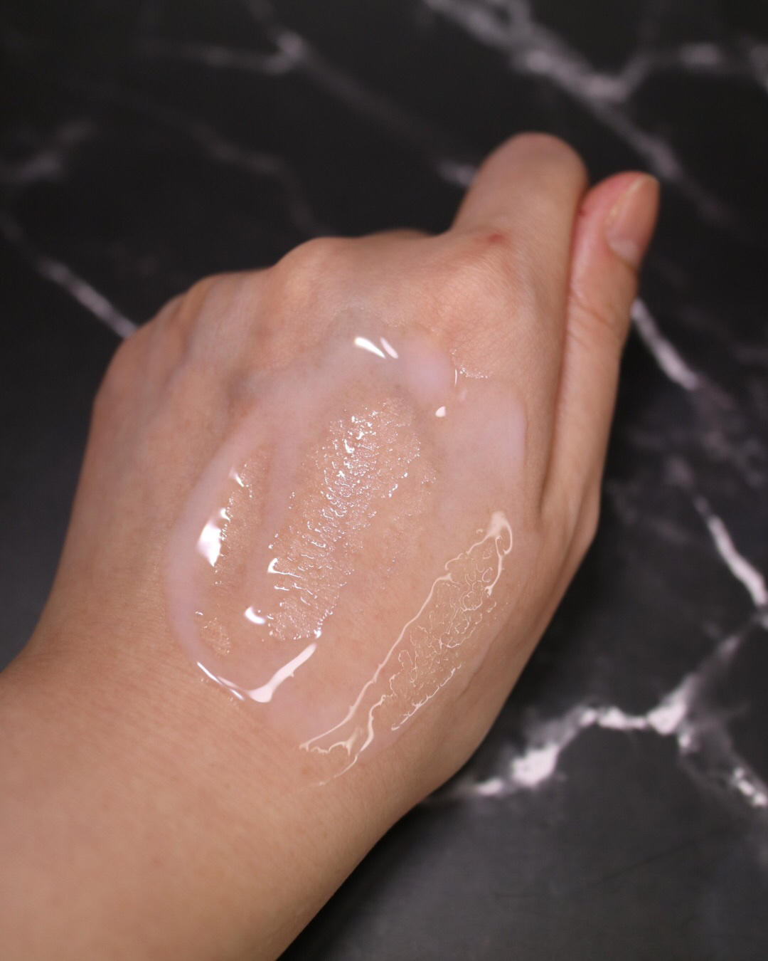 エモリエント　ハイドレーティング　ローション/CEDOUX　（セドゥ）/化粧水を使ったクチコミ（3枚目）