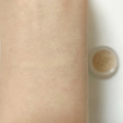 薬用コンシーラー アクネプロテクター/ONLY MINERALS/パウダーコンシーラーを使ったクチコミ(4枚目)