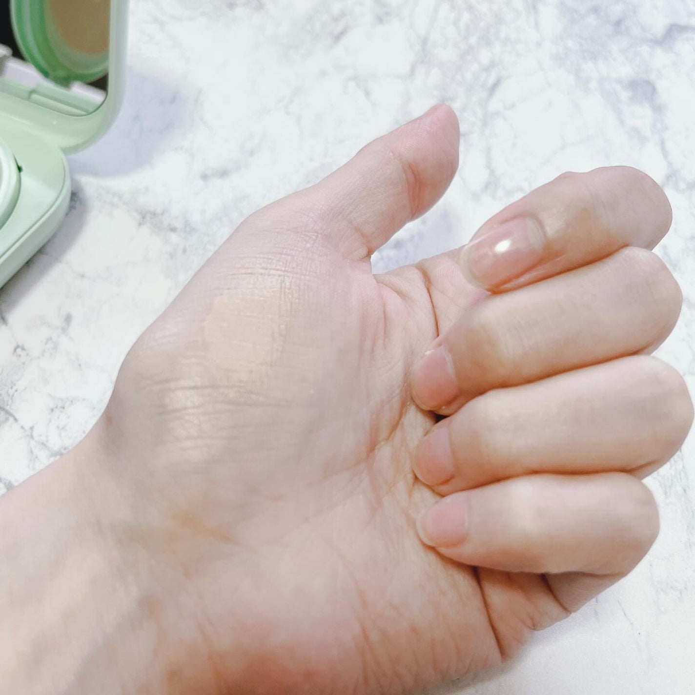 ネオ エッセンシャル フィニッシュパウダー/LANEIGE/ルースパウダーを使ったクチコミ(4枚目)