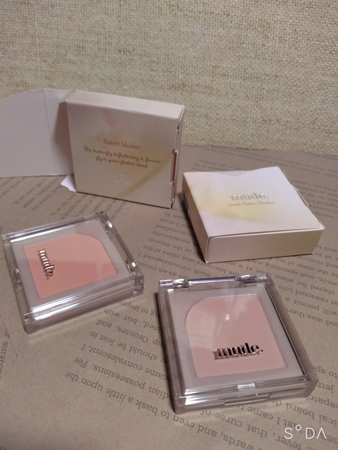 フラッターブラッシャー 07 アフターヌーンコーラル/mude./パウダーチークを使ったクチコミ（1枚目）