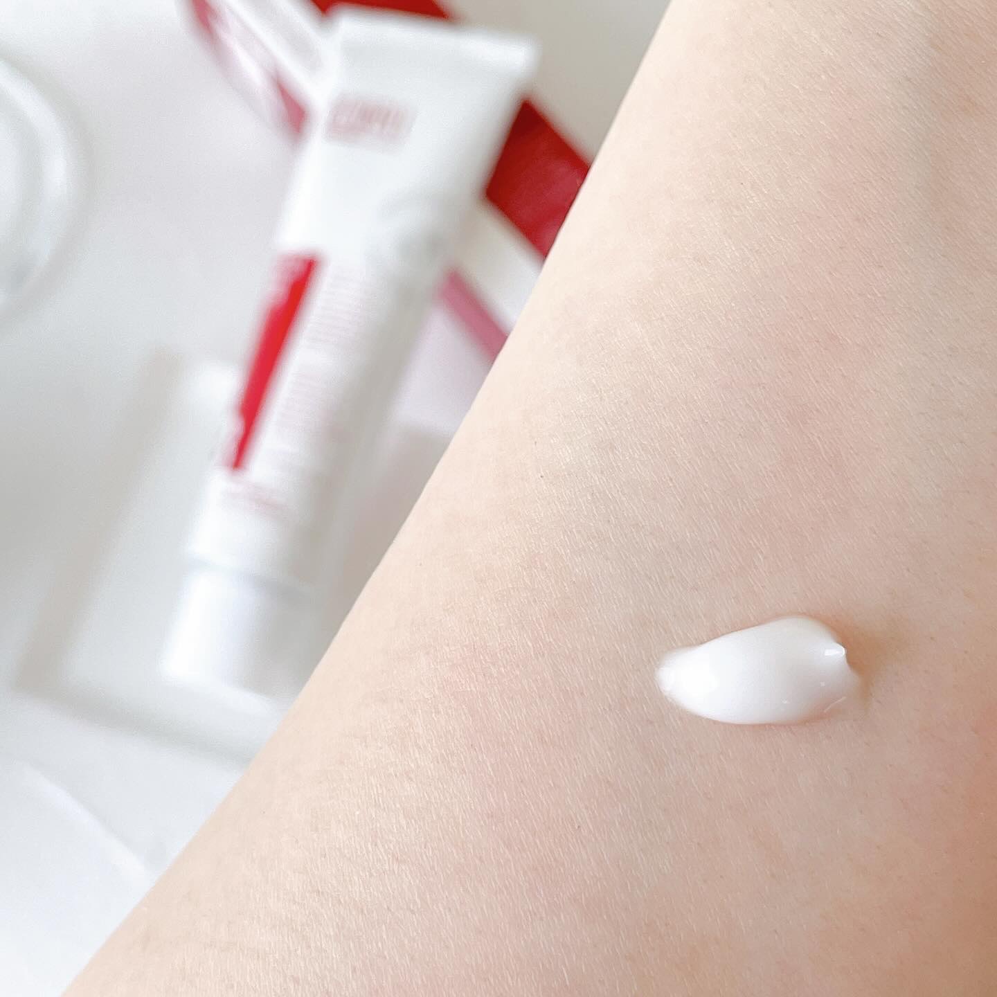 アキュリアルナインコントロールエックスクリーム/ACWELL/フェイスクリームを使ったクチコミ（3枚目）