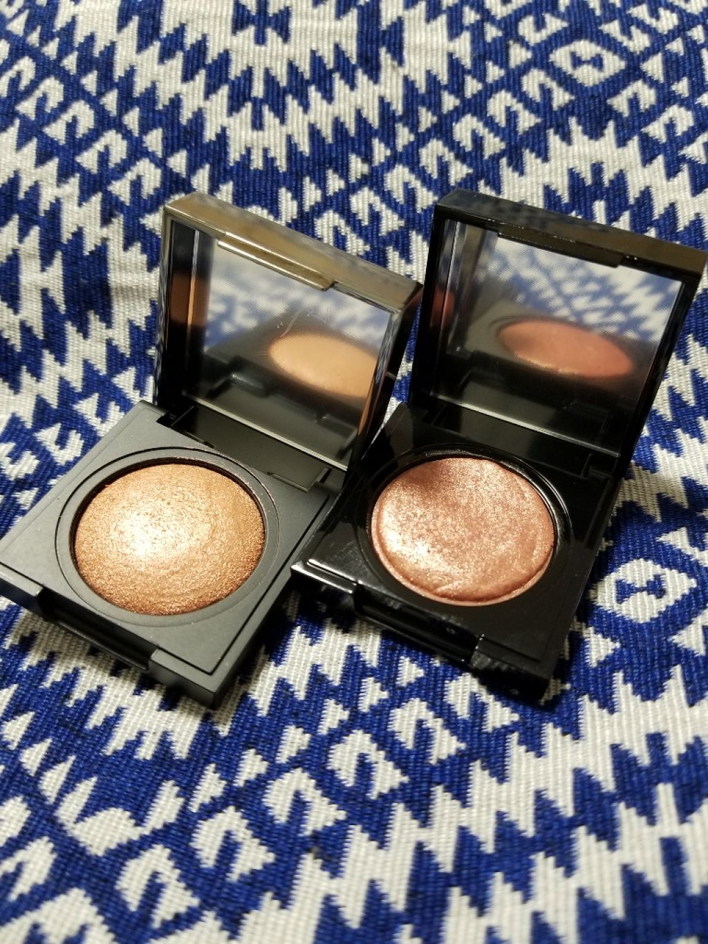 プリズム エアー シャドウ/CLIO/単色アイシャドウを使ったクチコミ（1枚目）