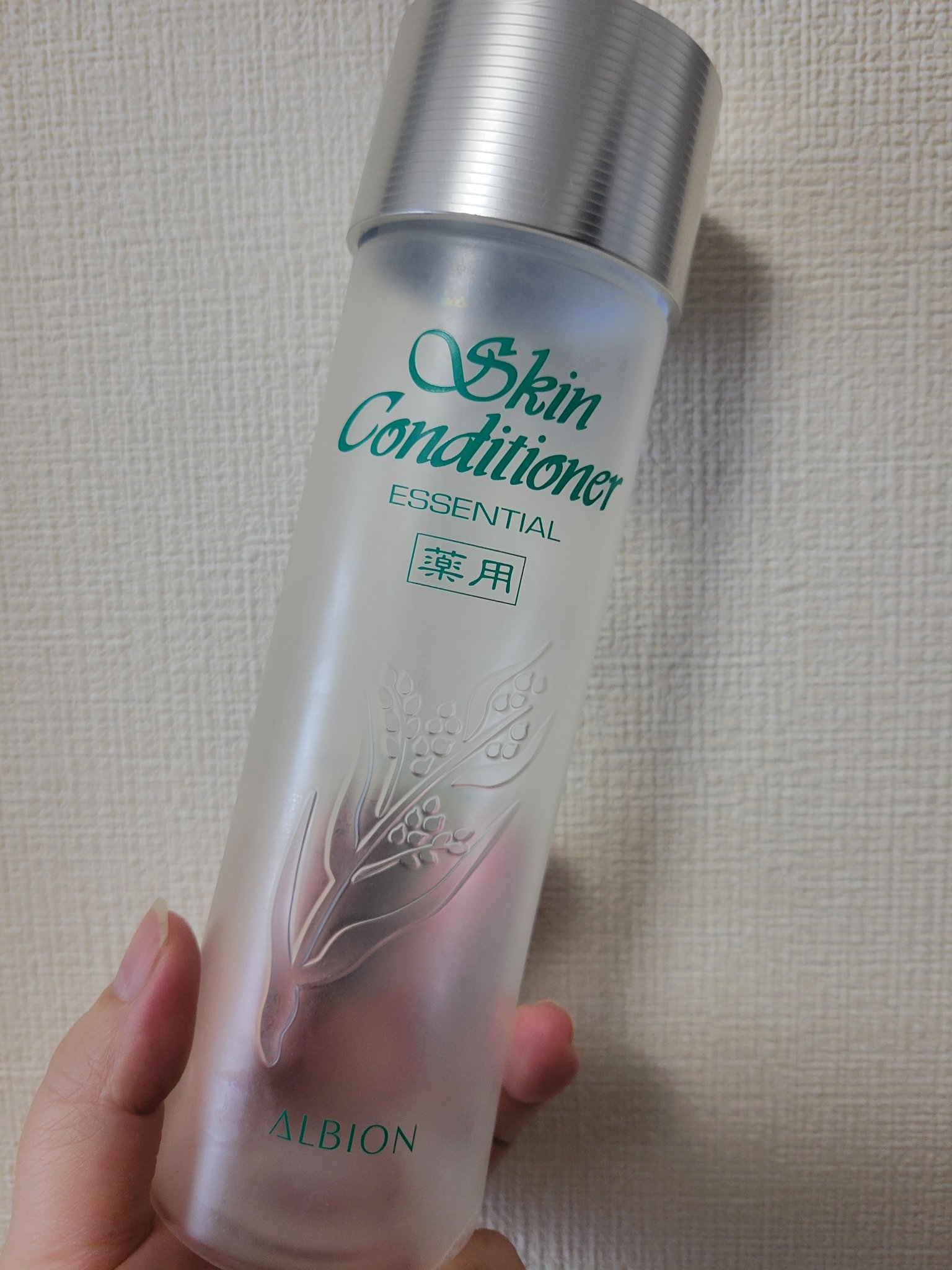  薬用スキンコンディショナーエッセンシャル N/ALBION/化粧水を使ったクチコミ（1枚目）