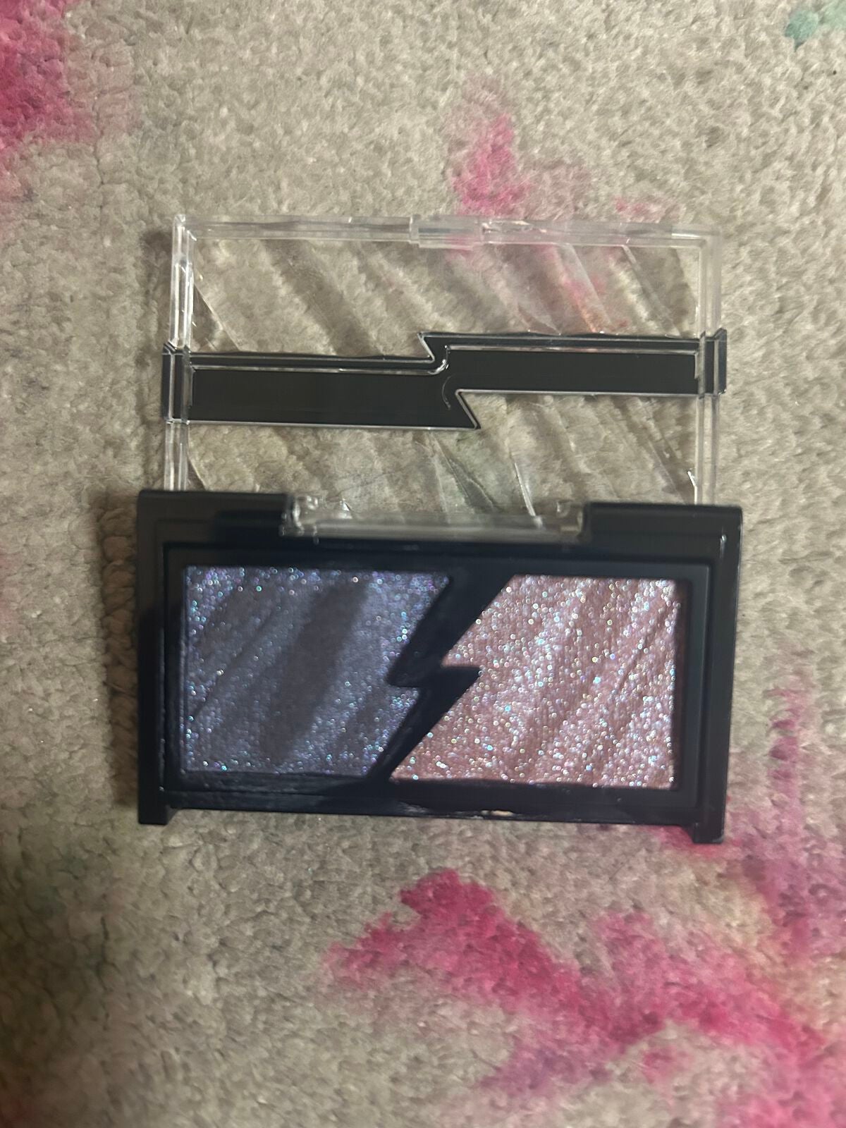 エレクトリックショックアイズ /KATE/アイシャドウパレットを使ったクチコミ(3枚目)