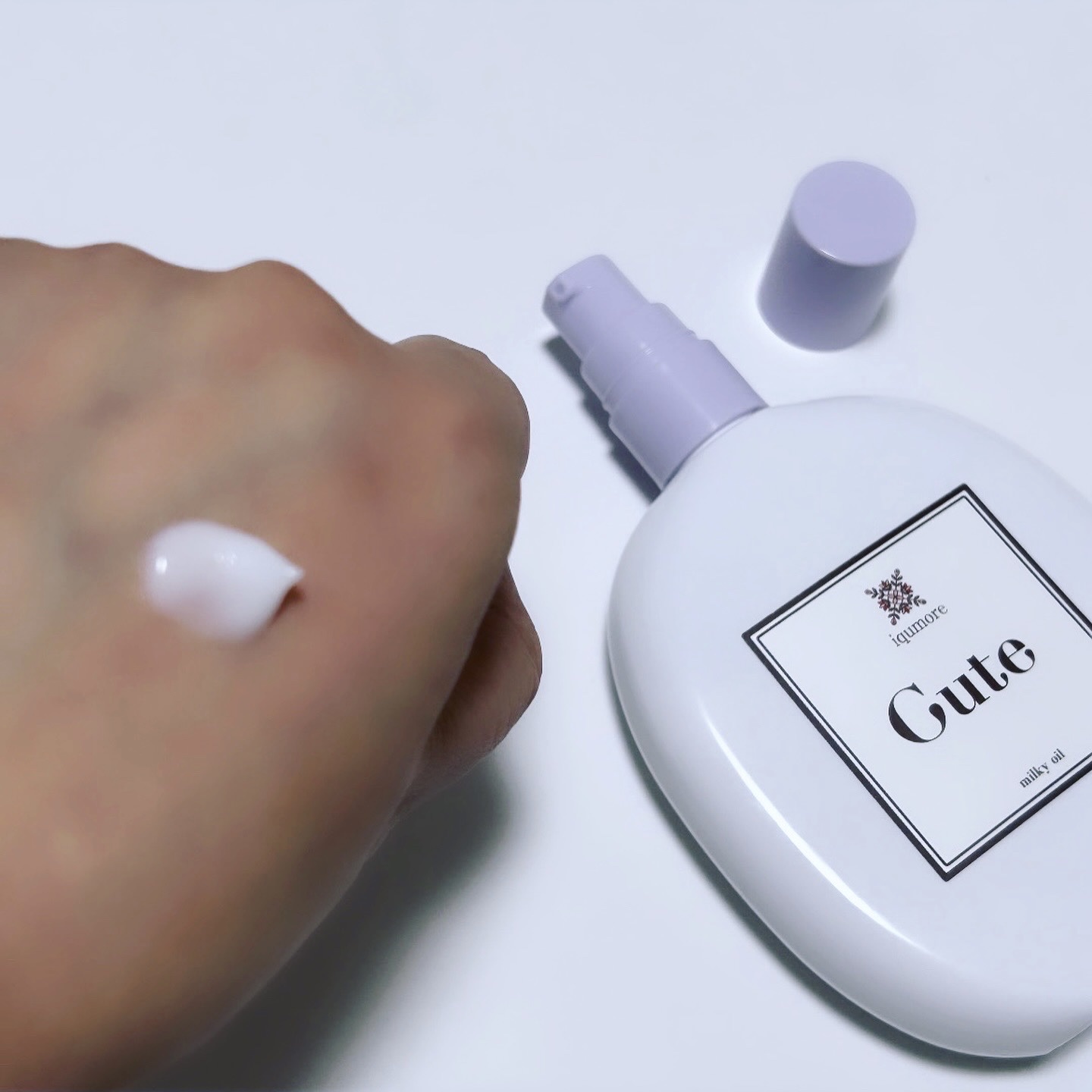 イクモアキュートミルキィオイル/iqumore/ヘアオイルを使ったクチコミ（2枚目）