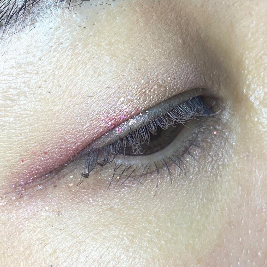 マルチグリッターカラー/ENBAN TOKYO/単色アイシャドウを使ったクチコミ(5枚目)