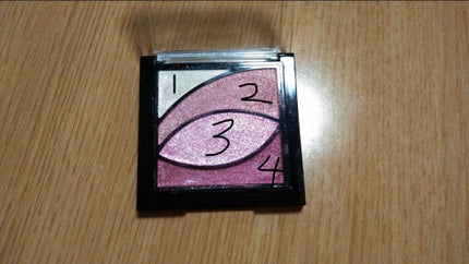 UR GLAM VELVET EYE COLOR PALETTE/U R GLAM/アイシャドウパレットを使ったクチコミ(2枚目)