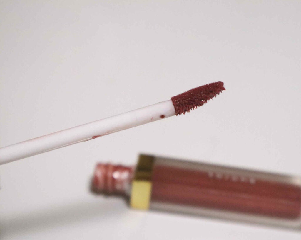 トーン ペタル エッセンス グロス/to/one/リップグロスを使ったクチコミ(3枚目)