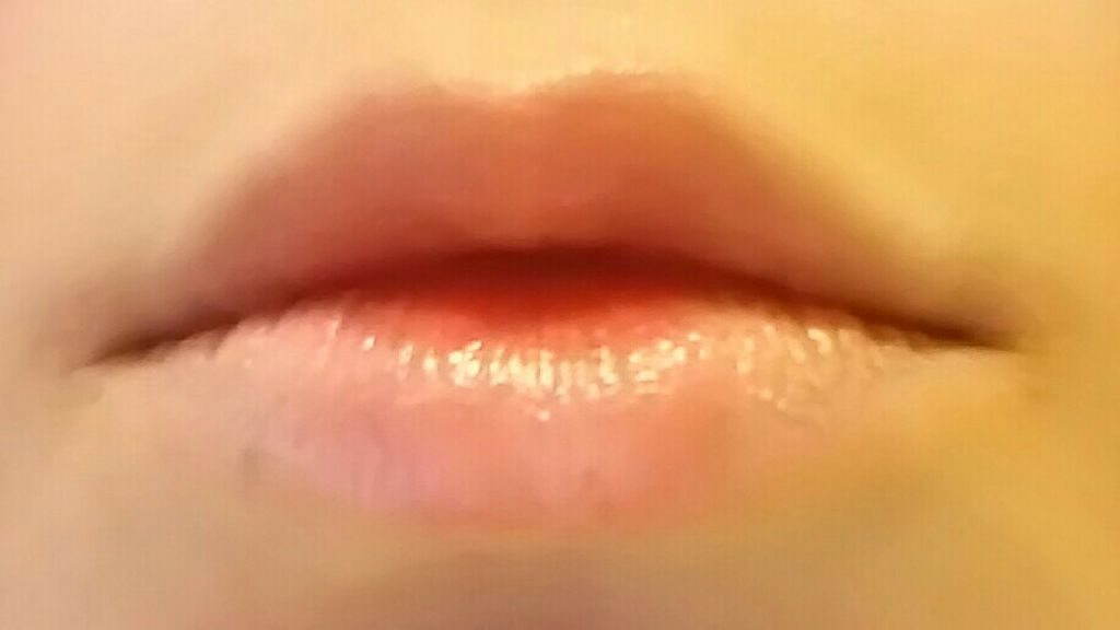 パラソーラ イルミスキン フェイスパウダー UV/ナリスアップ/プレストパウダーを使ったクチコミ（2枚目）