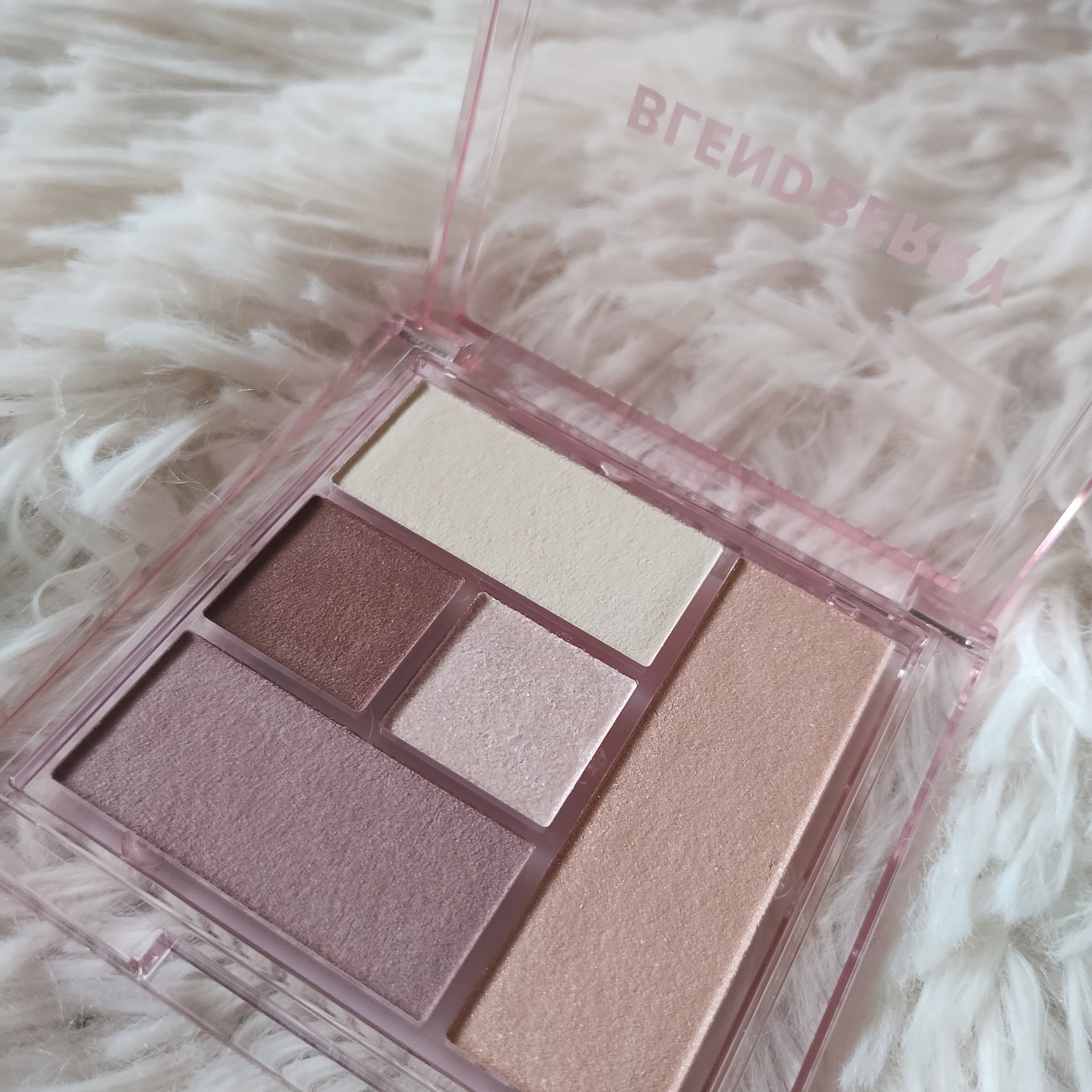 ブレンドベリー オールユーニード クリエイション 102 シュガープラムフェアリー(限定色)/BLEND BERRY/マルチパレットを使ったクチコミ（3枚目）