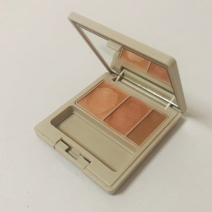 ひな on LIPS 「年末の断捨離コスメ全てミネラルコスメで1年使った感想になります..」(4枚目)
