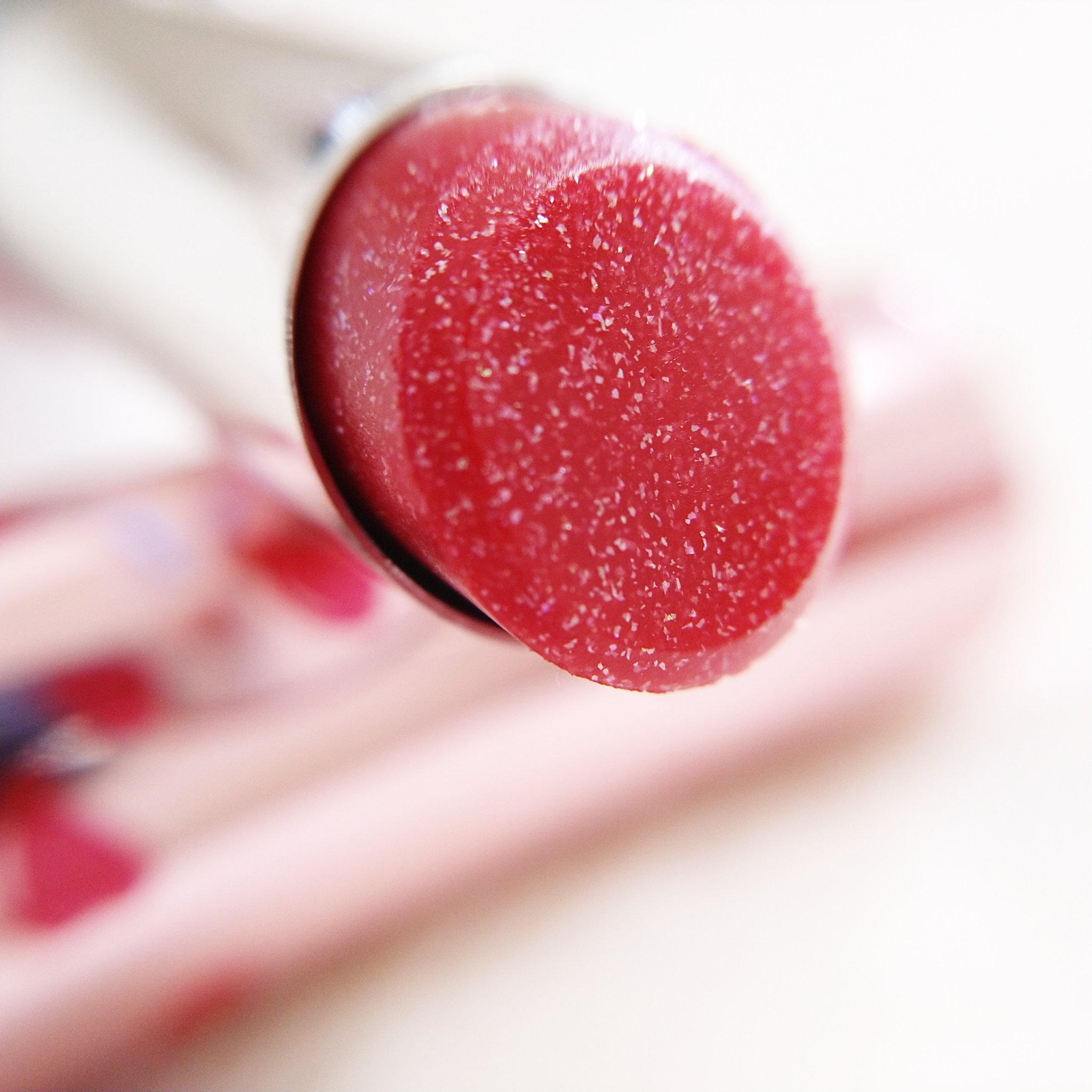 サクラヴェールリップ RD01　燃ゆる紅桜色（プランパー）/パラドゥ/リップクリームを使ったクチコミ（3枚目）