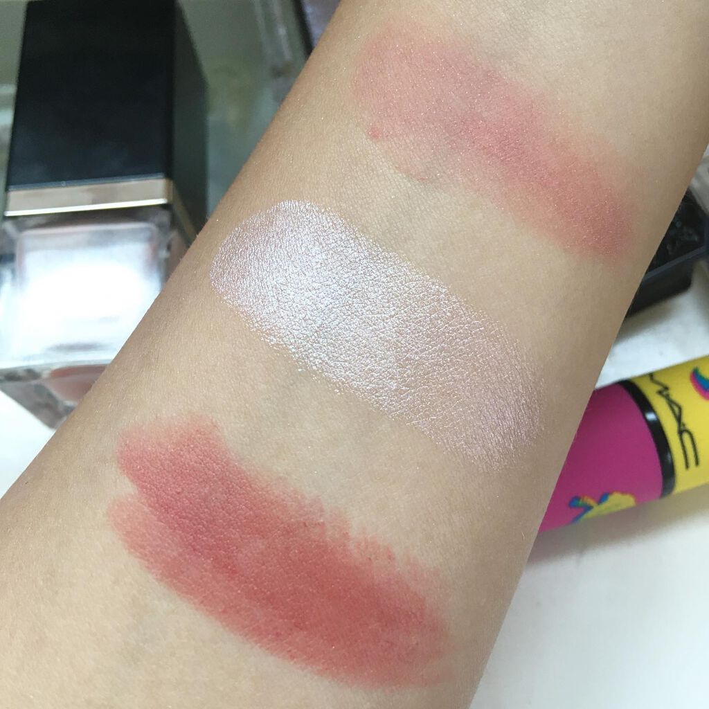 パウダーキス リップスティック/M・A・C/口紅を使ったクチコミ(5枚目)