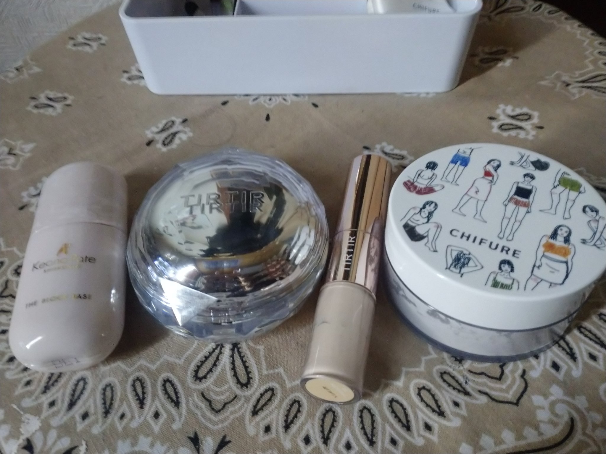 パールグロウハイライト/CEZANNE/パウダーハイライトを使ったクチコミ（1枚目）