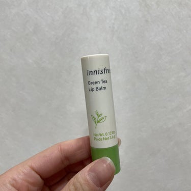 innisfree グリーンティー リップバームのクチコミ「　　　　　　　　　innisfree
　　　　~グリーンティー リップバーム~

乾燥する人は.....」（1枚目）