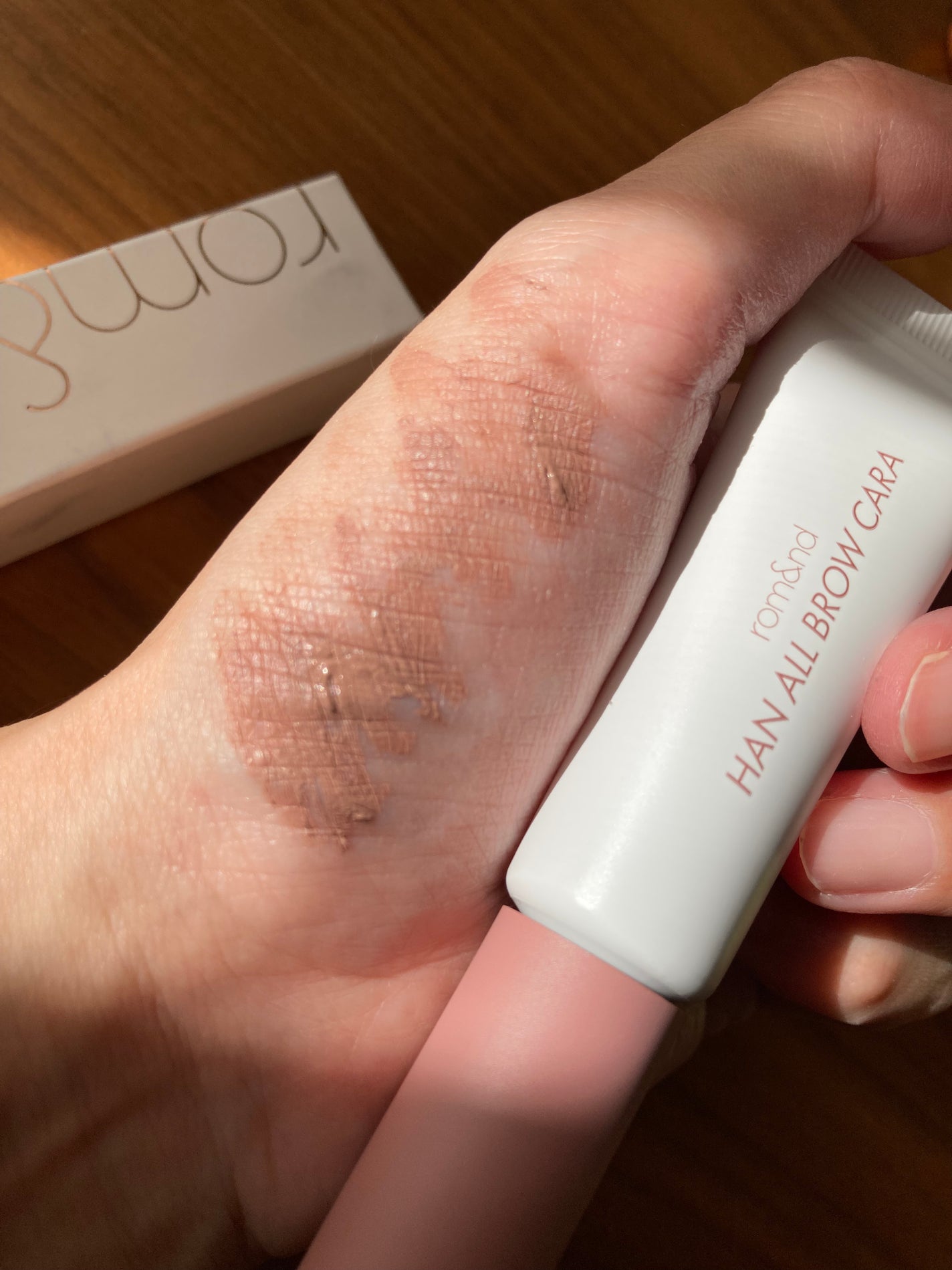 ハンオールブロウカラ/rom&nd/眉マスカラを使ったクチコミ(1枚目)