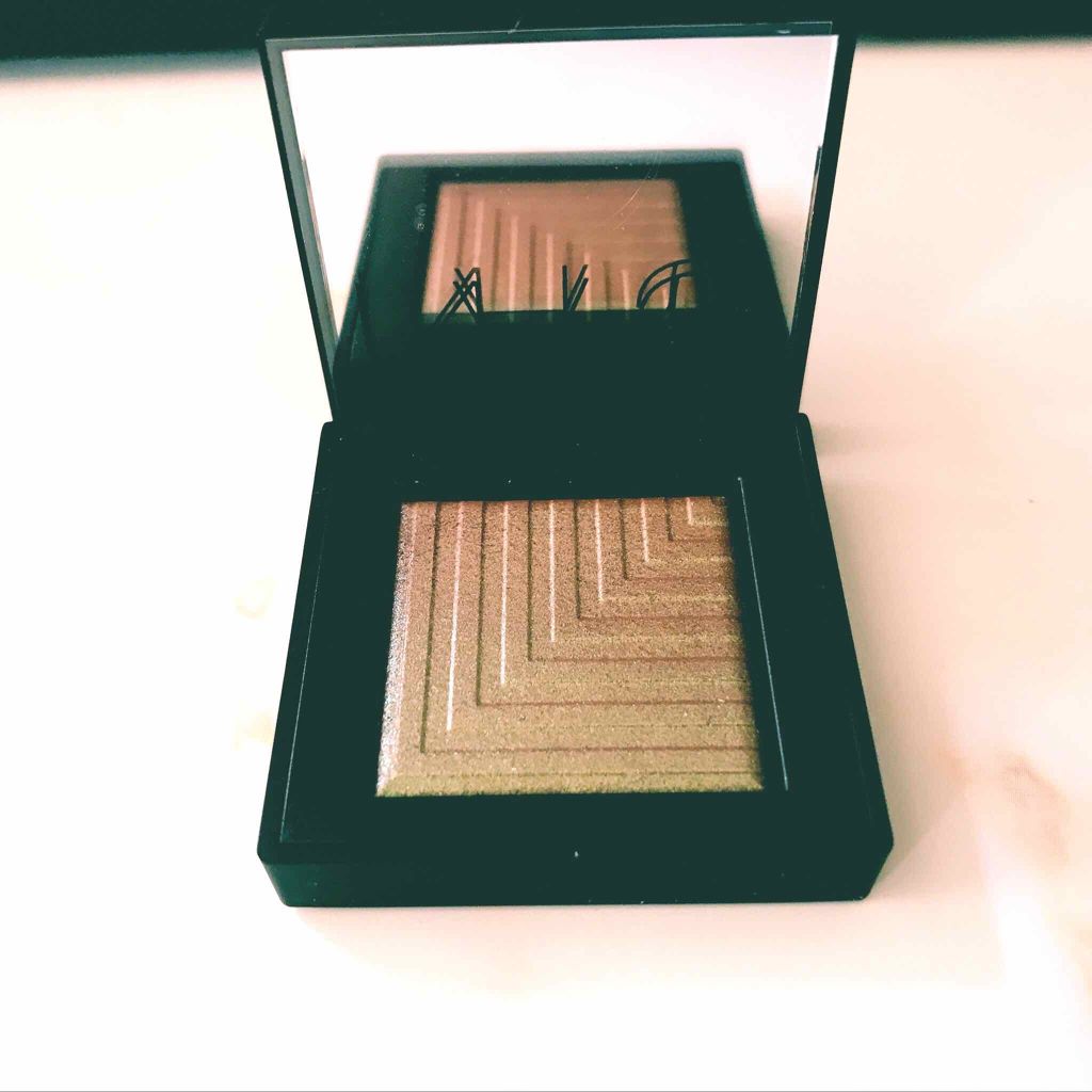 デュアルインテンシティーアイシャドー/NARS/単色アイシャドウを使ったクチコミ（1枚目）