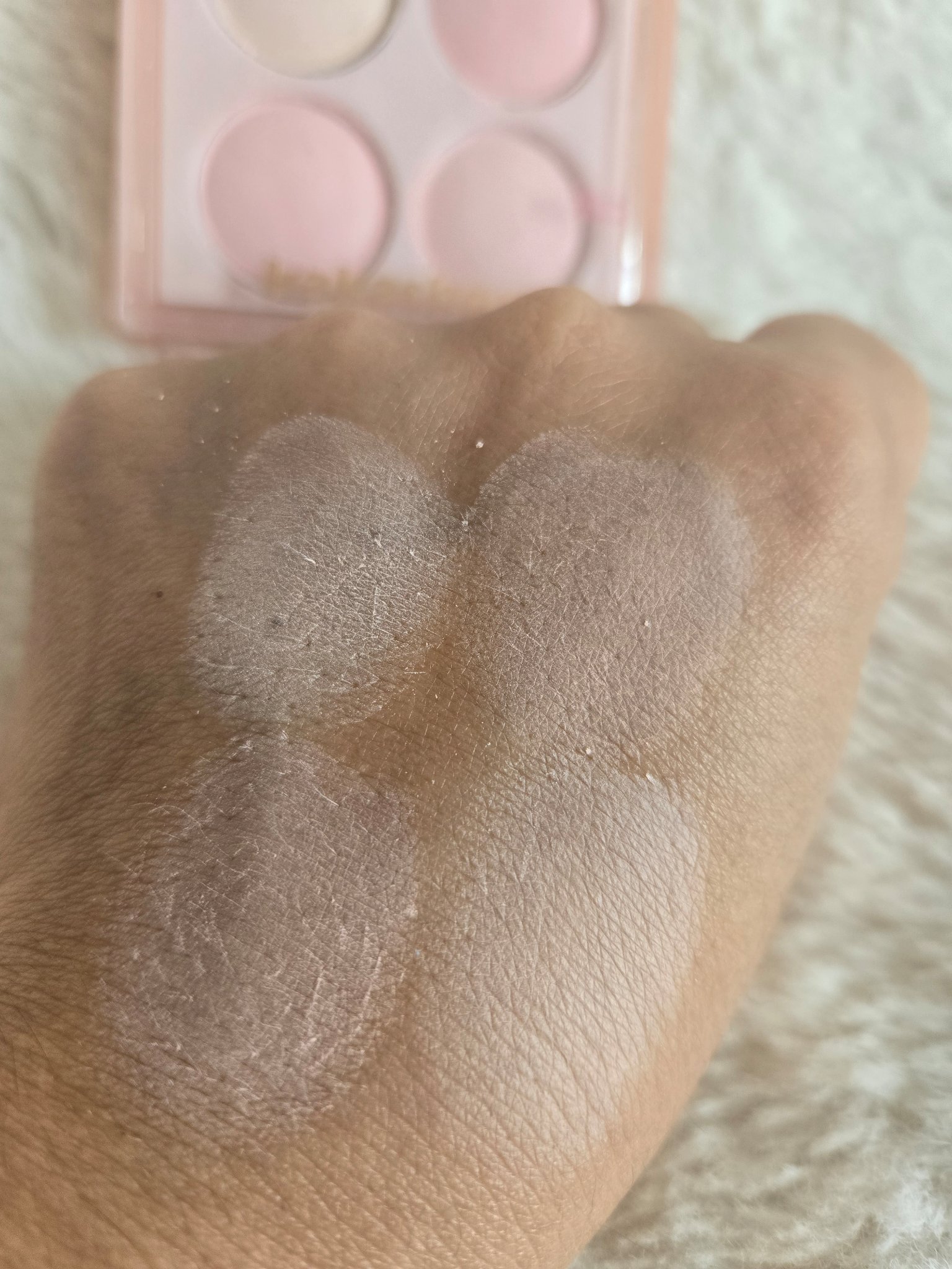 メイクアップチーク/kakashow/パウダーチークを使ったクチコミ（2枚目）