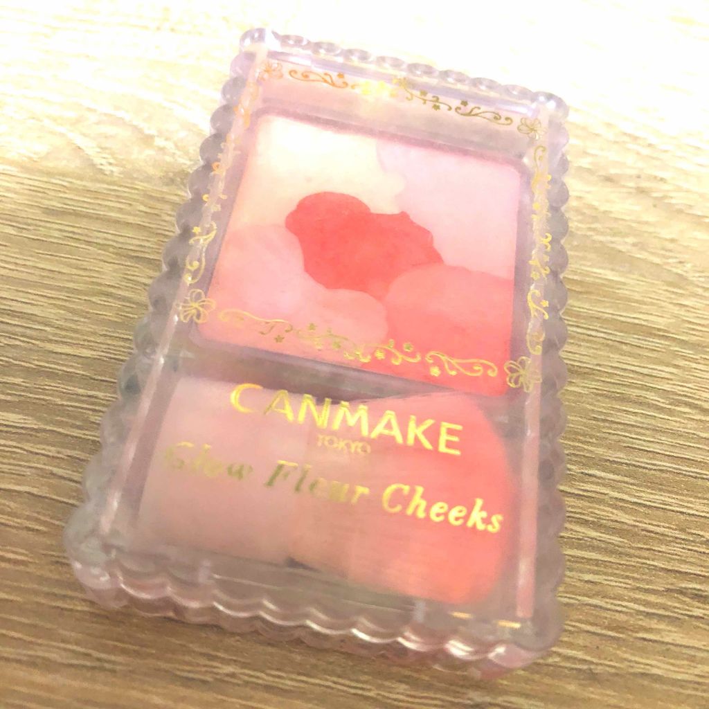 グロウフルールチークス/キャンメイク/パウダーチークを使ったクチコミ(1枚目)