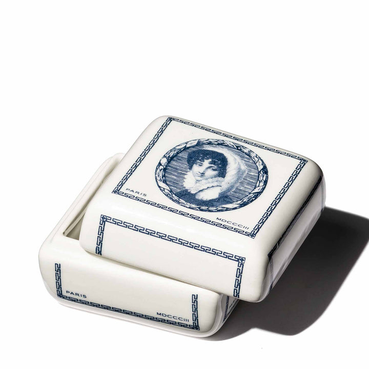 アラバストル ルトゥール・デジプト マドモワゼル・マルスの肖像画