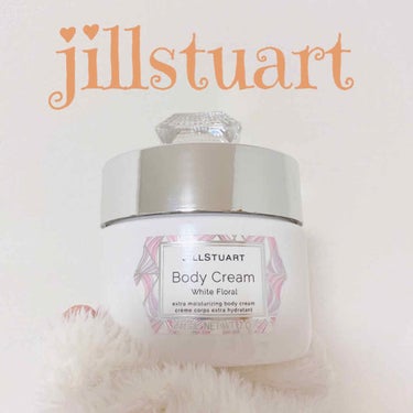 ボディクリーム ホワイトフローラル/JILL STUART/ボディクリームを使ったクチコミ（1枚目）