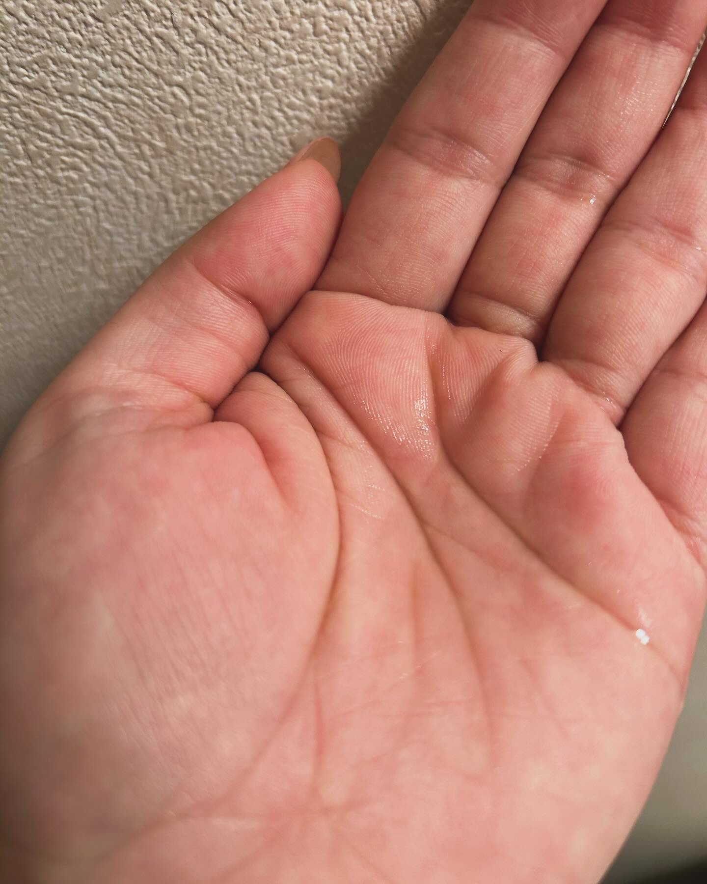 アハロハニー ハイドロ＆リペア ジェントル ヘアオイル 通常版 100ml/AHALO HONEY/ヘアオイルを使ったクチコミ（2枚目）