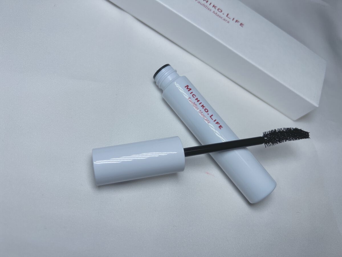 フォルトリスマスカラ/MICHIKO.LIFE/まつげ美容液を使ったクチコミ(2枚目)